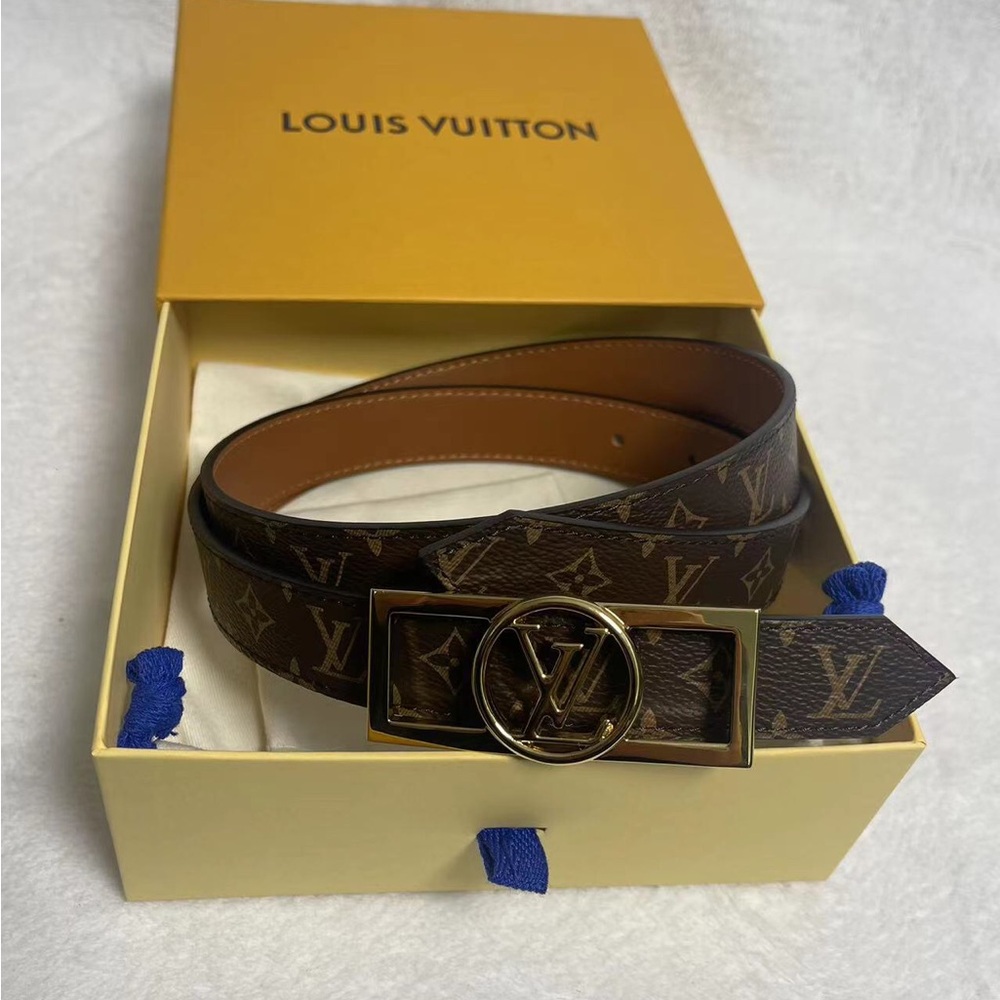 LOUIS VUITTON Reversible Belt - Picture 7 of 8